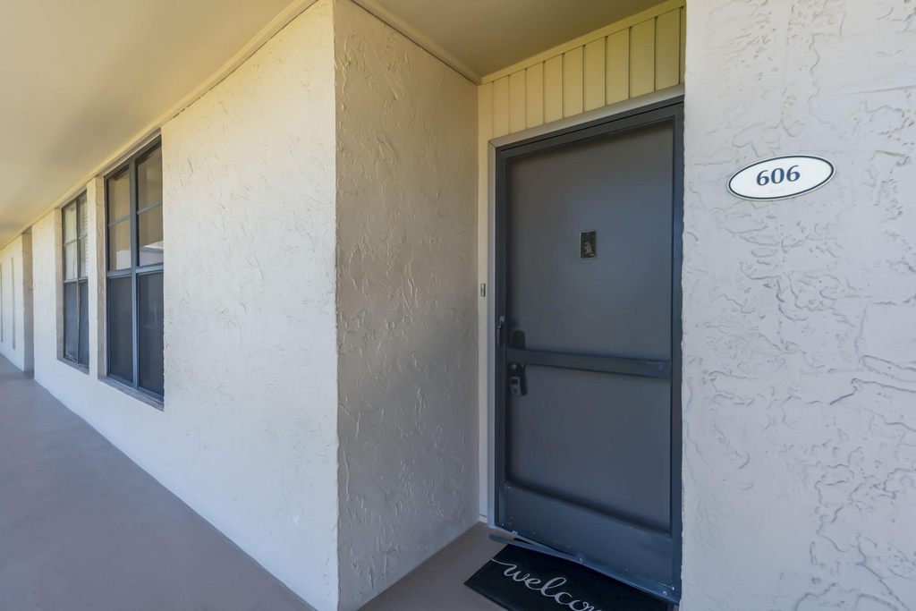 22 Royal Palm Way - Photo 6