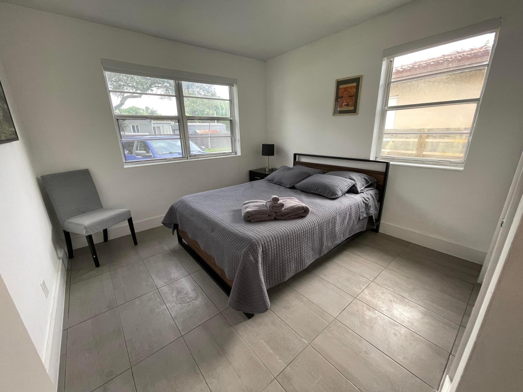 1625 Cleveland Street - Photo 8