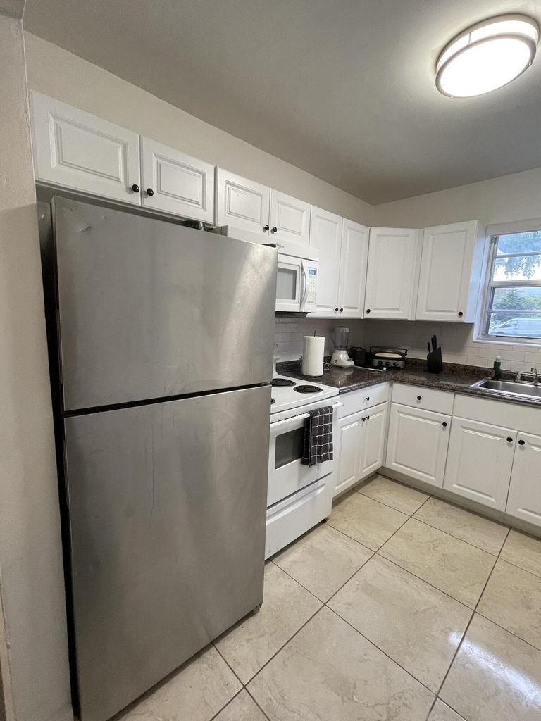 1625 Cleveland Street - Photo 4