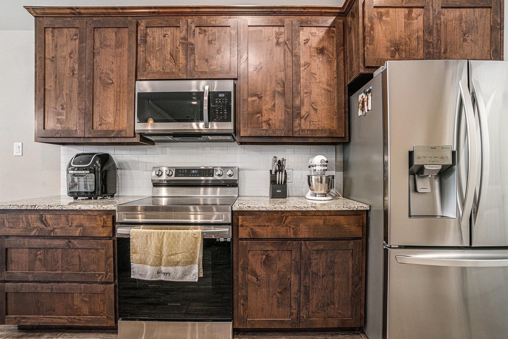 226 Harp Avenue - Photo 4