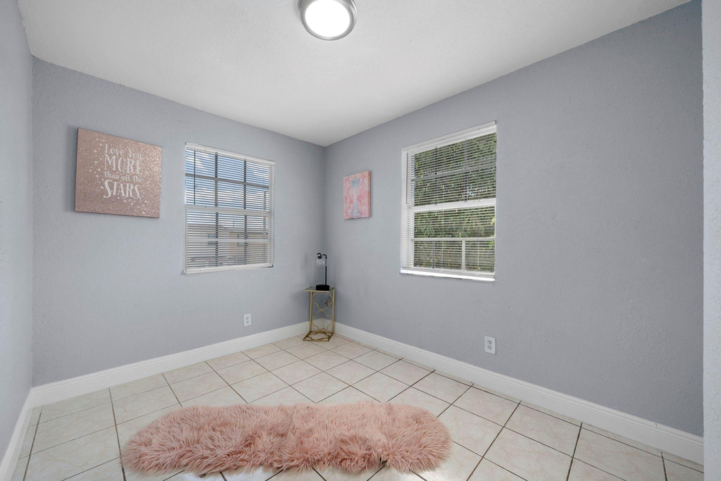 4527 Nw 191st Terrace - Photo 6