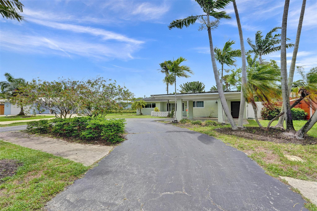 720 Nw 29th Court - Photo 23