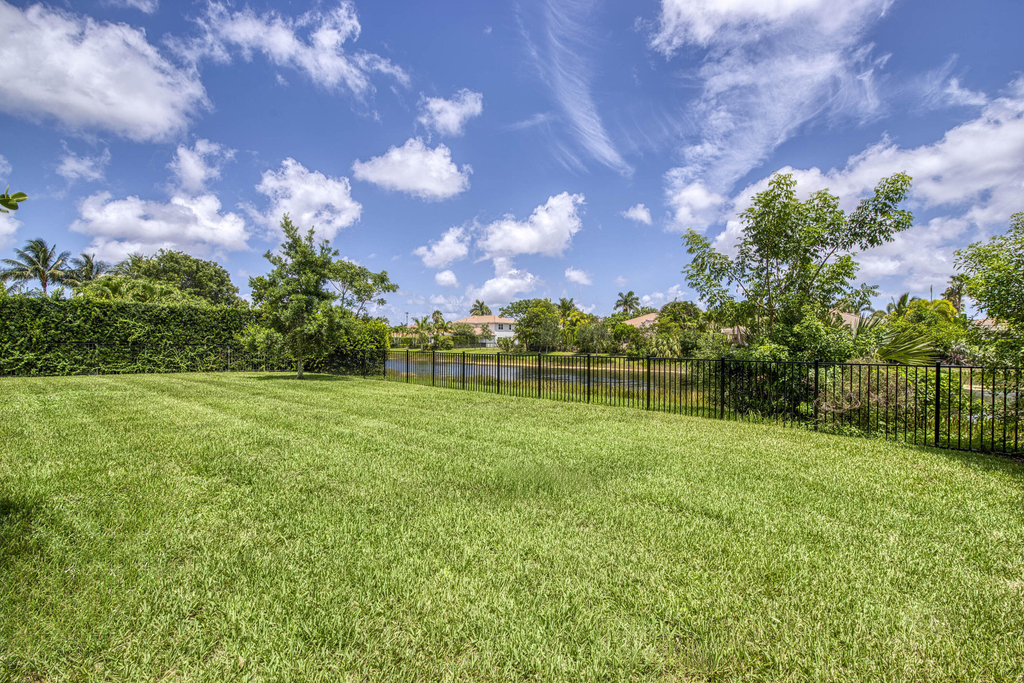 172 Manor Circle - Photo 32