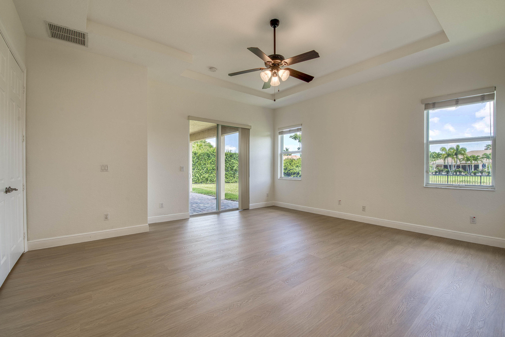 172 Manor Circle - Photo 18