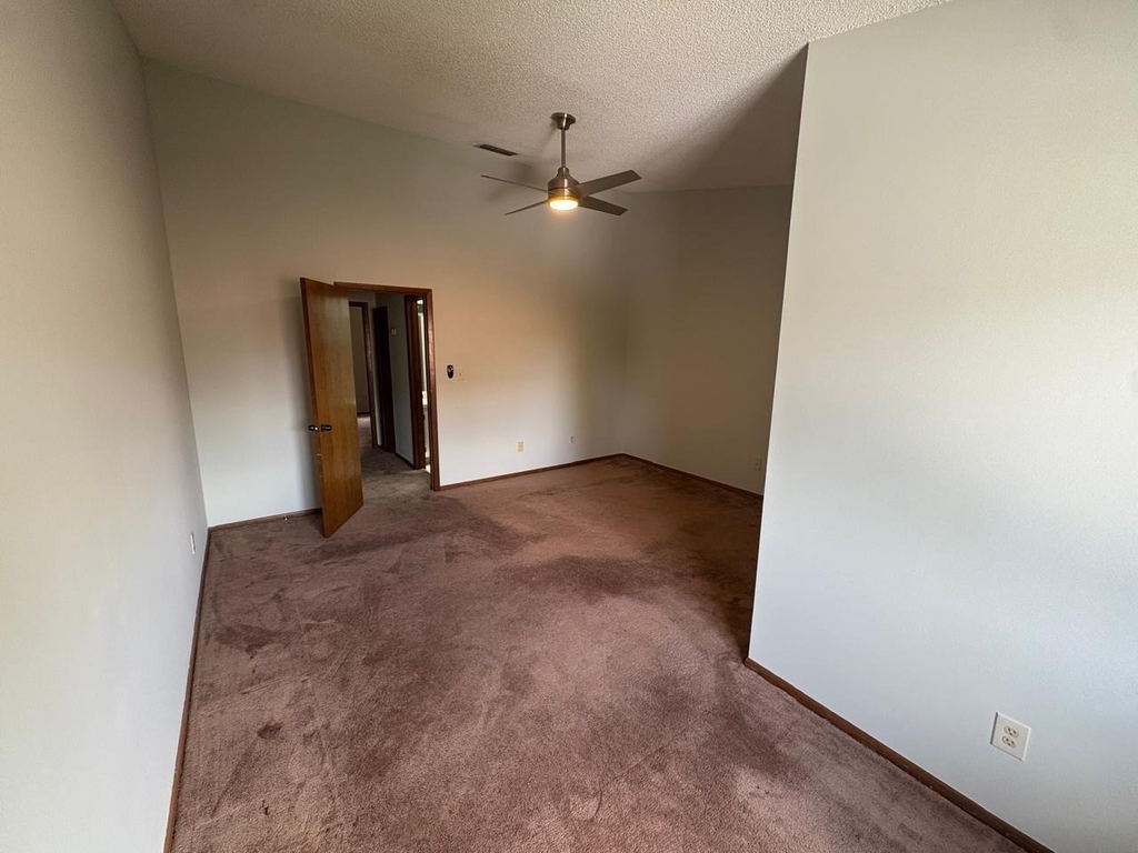 1838 Foxhall Circle - Photo 7