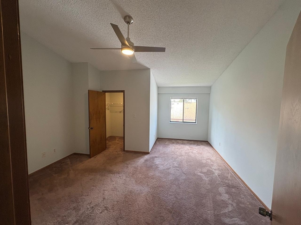 1838 Foxhall Circle - Photo 5