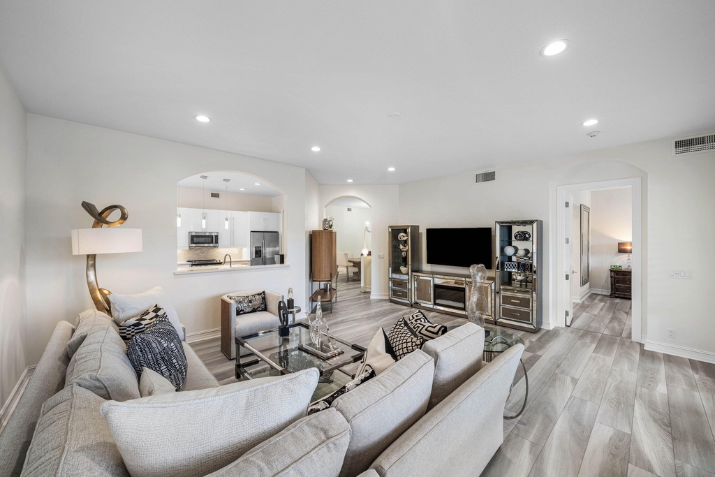 123 Palm Bay Terrace - Photo 16