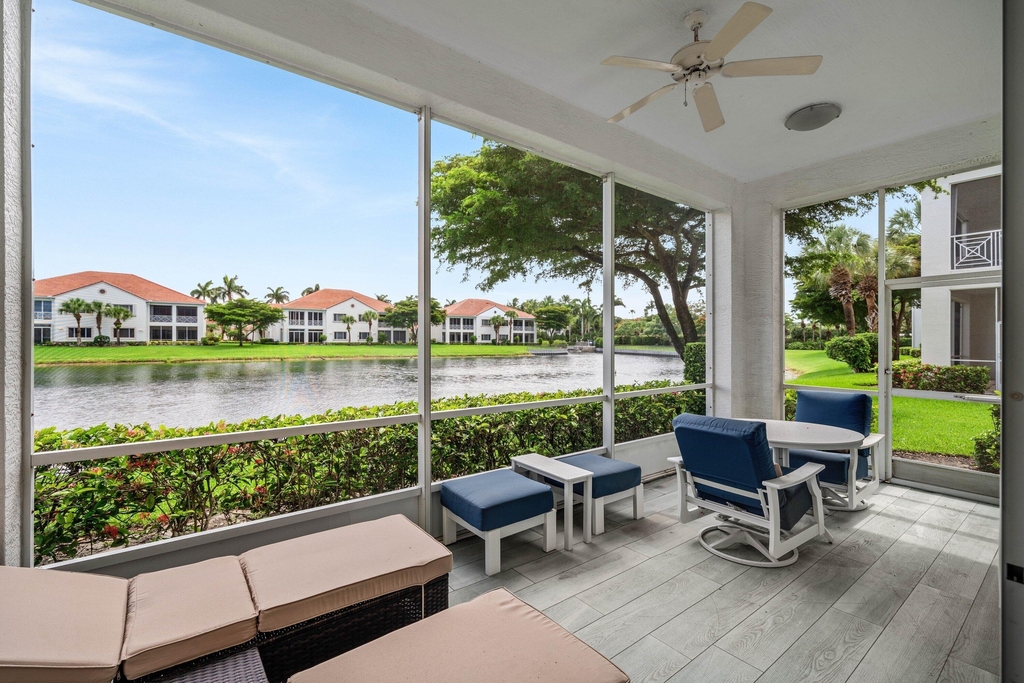 123 Palm Bay Terrace - Photo 25