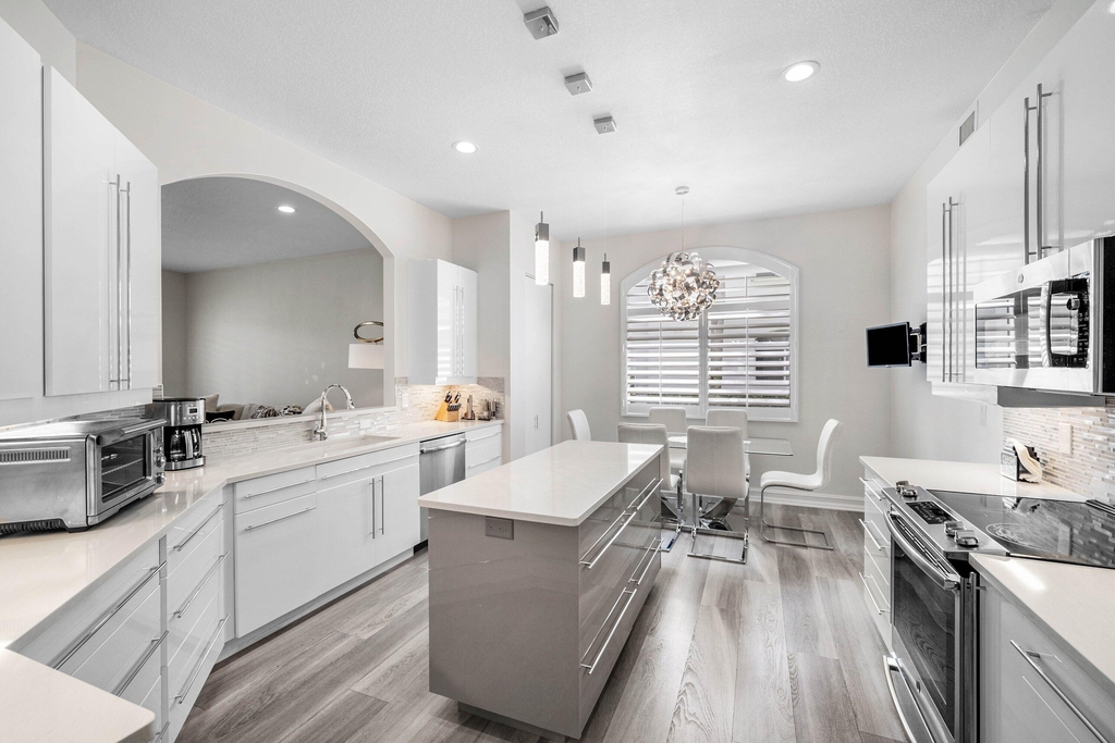 123 Palm Bay Terrace - Photo 9