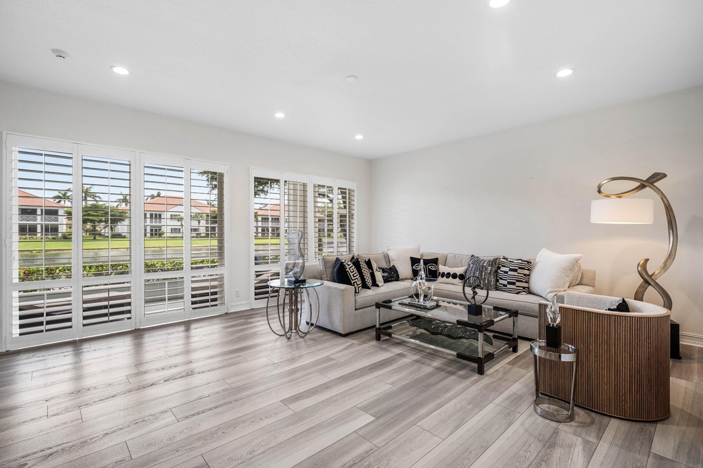 123 Palm Bay Terrace - Photo 14