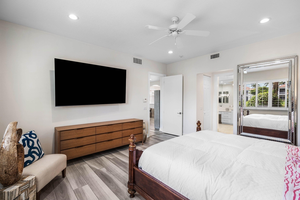 123 Palm Bay Terrace - Photo 18