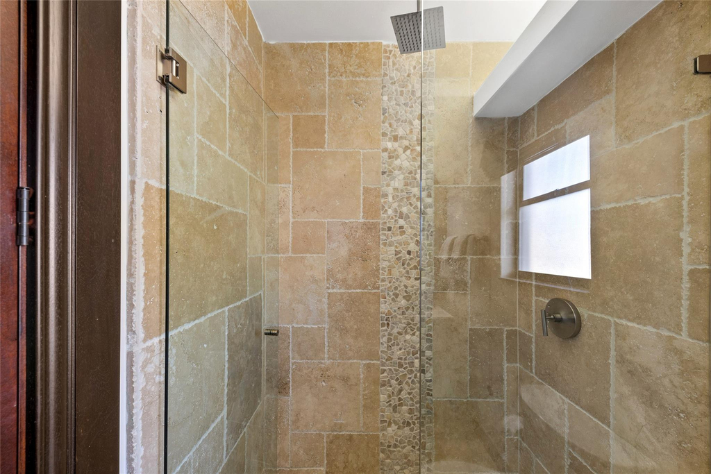 2430 Castilla Isle - Photo 29