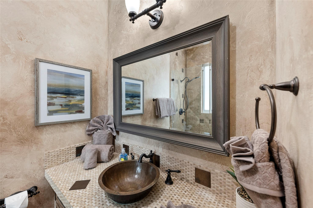 2430 Castilla Isle - Photo 38