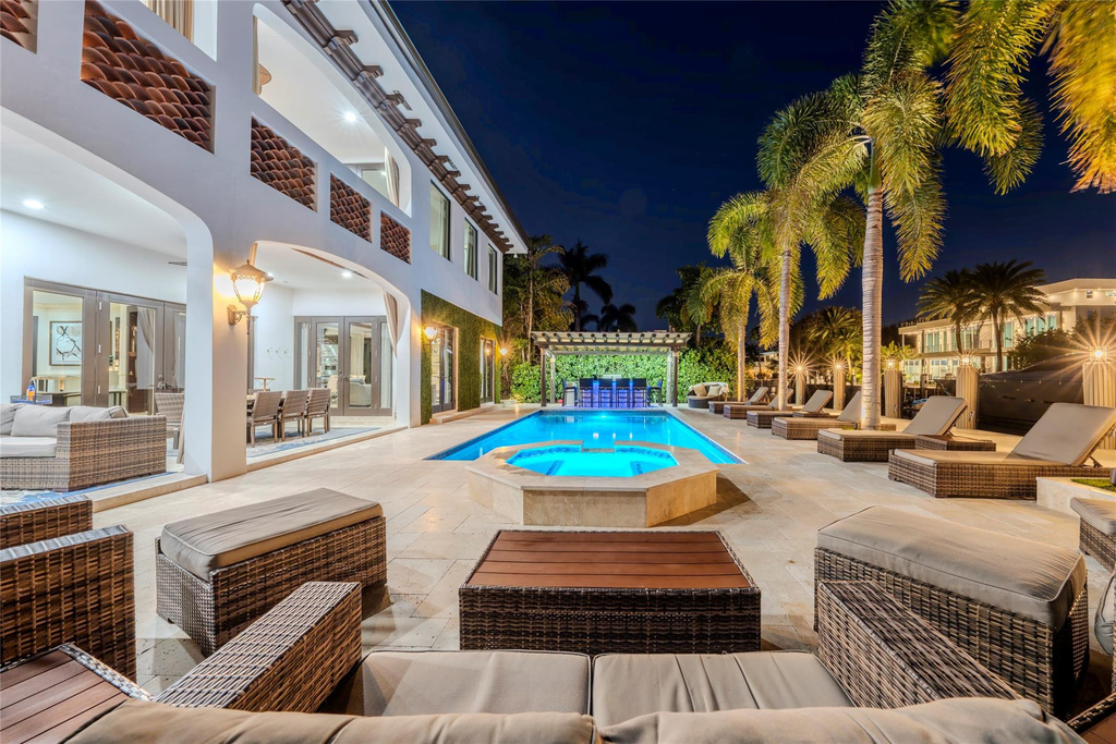 2430 Castilla Isle - Photo 4