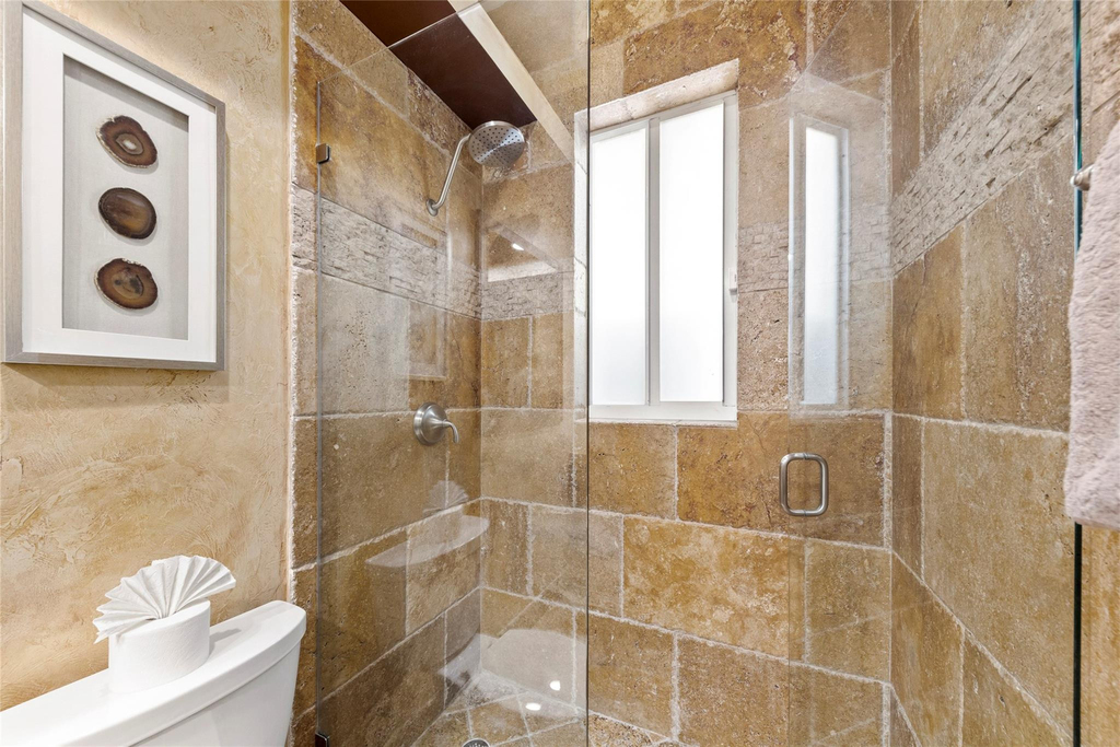2430 Castilla Isle - Photo 35