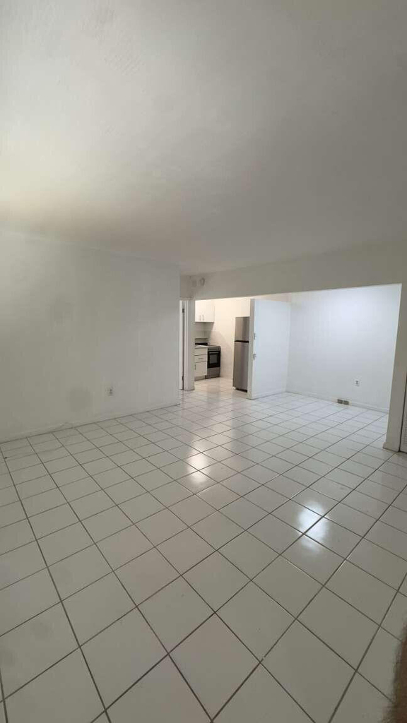 51 Edgewater Drive - Photo 2