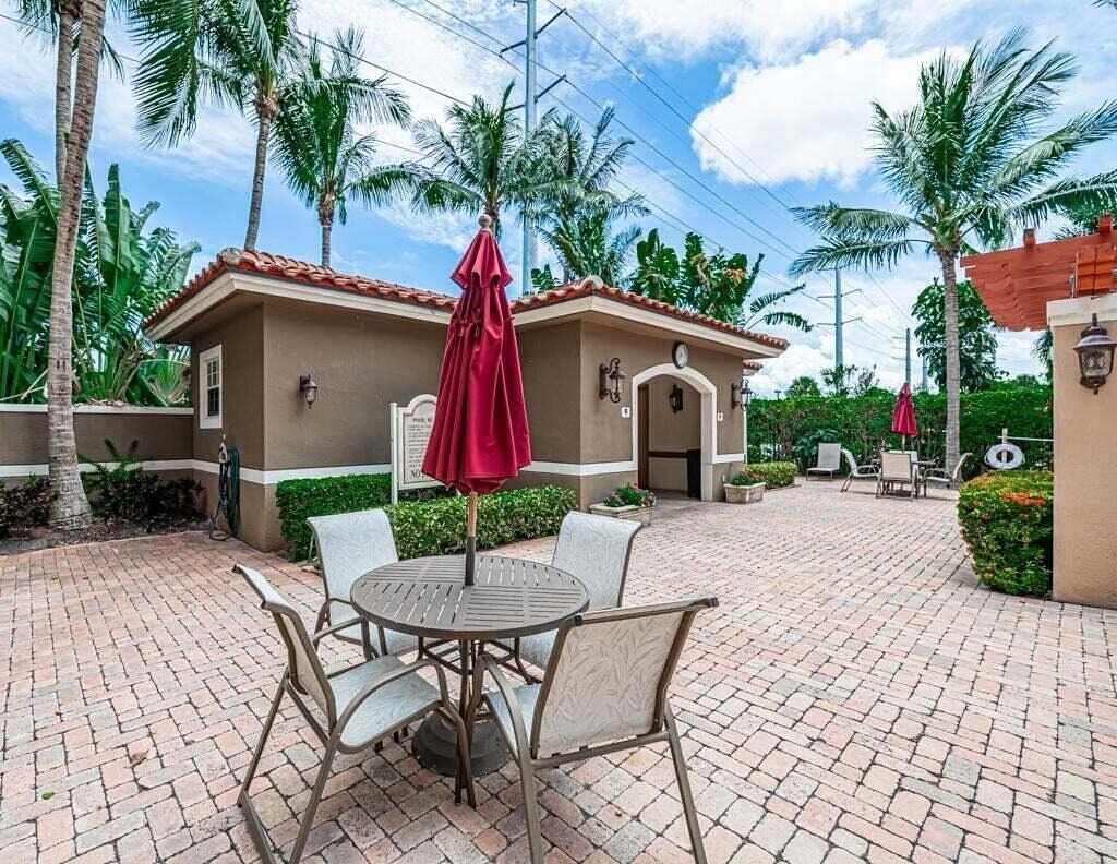616 Clearwater Park Road - Photo 33