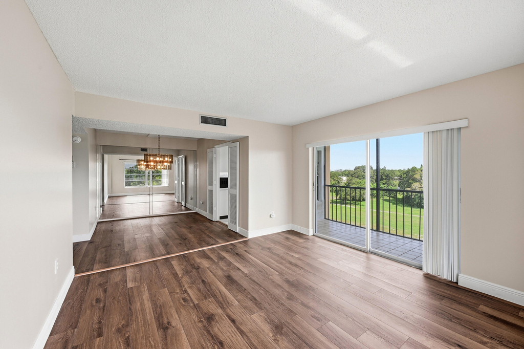 4158 Inverrary Drive - Photo 7