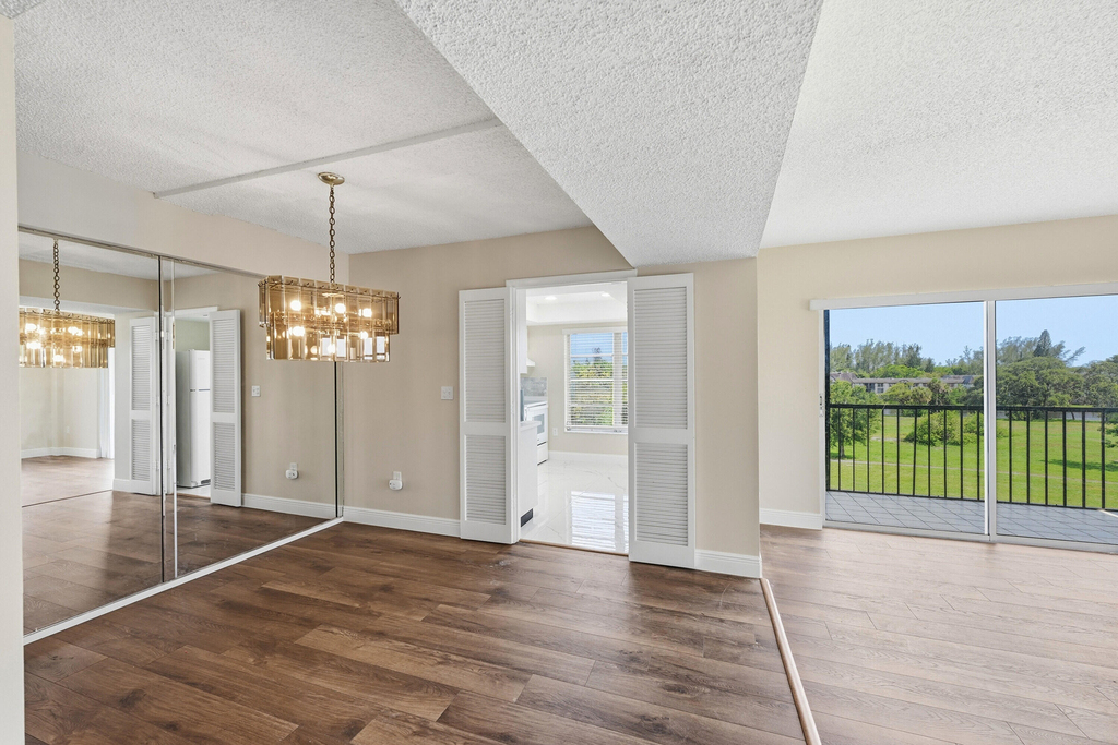 4158 Inverrary Drive - Photo 8