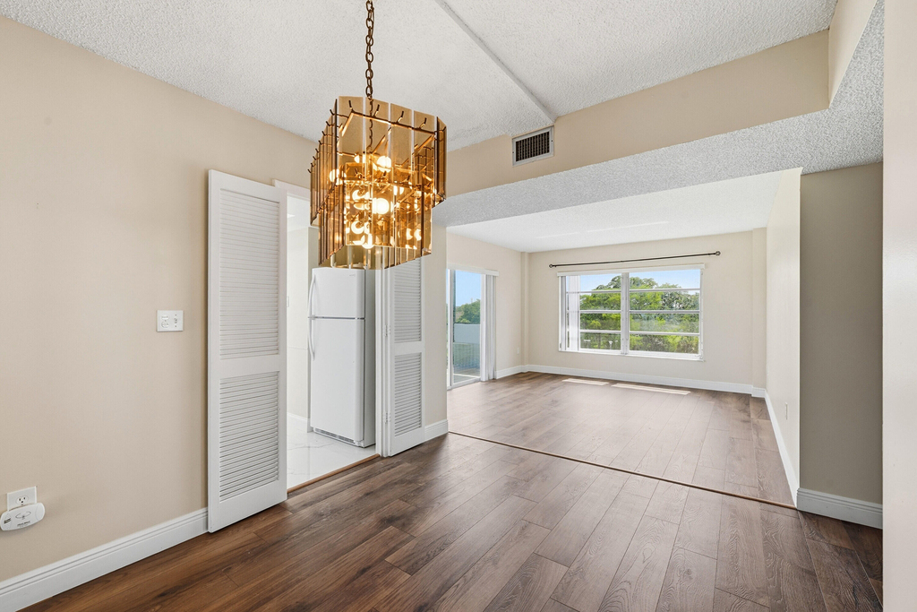 4158 Inverrary Drive - Photo 9