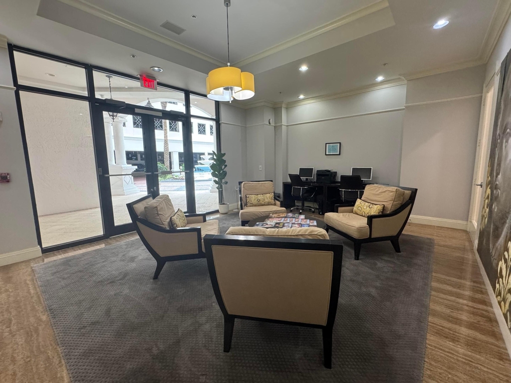 233 S Federal Highway - Photo 30