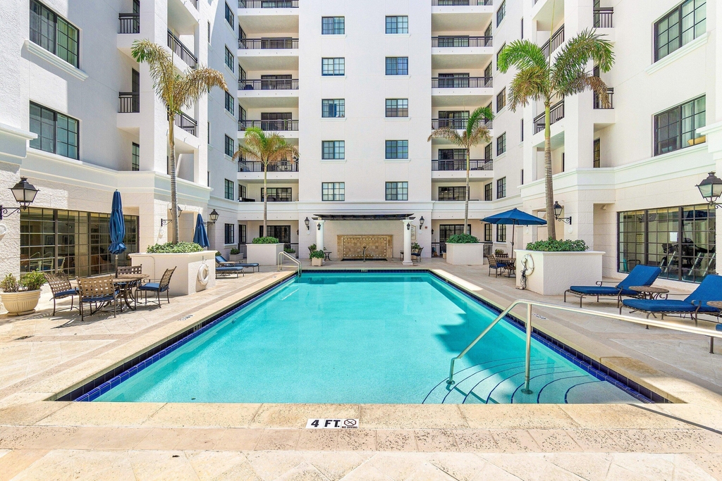 233 S Federal Highway - Photo 41