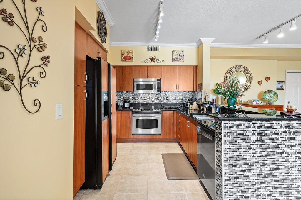 233 S Federal Highway - Photo 8