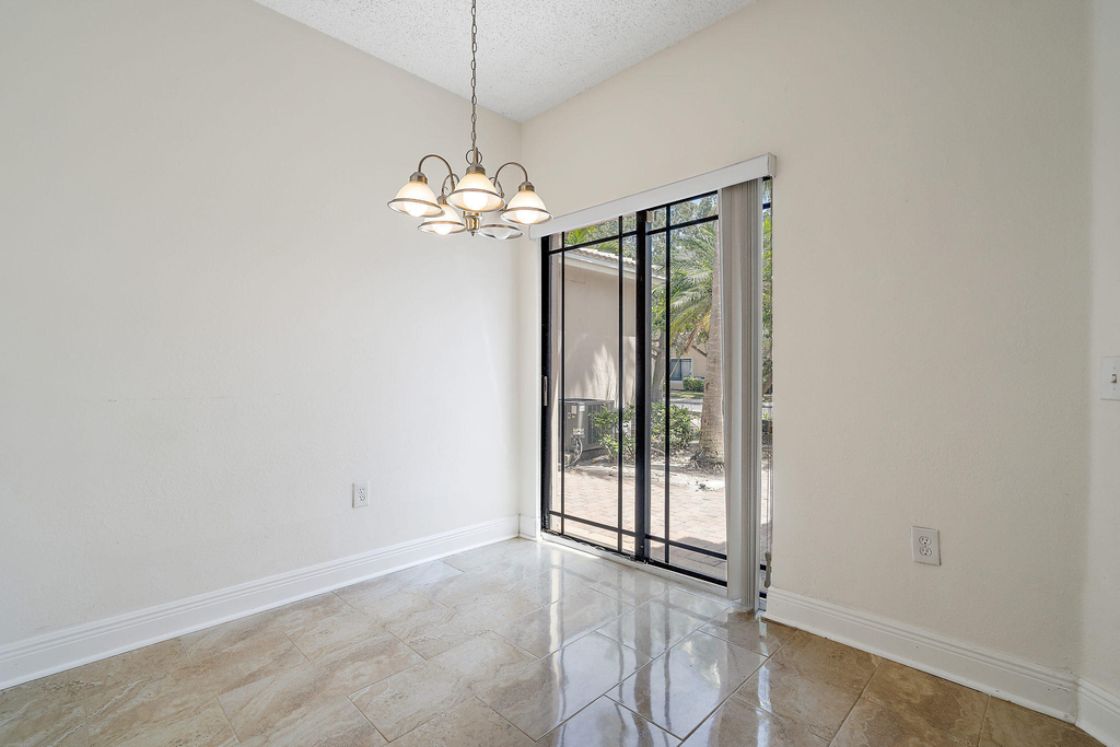 2803 Sarento Place - Photo 12