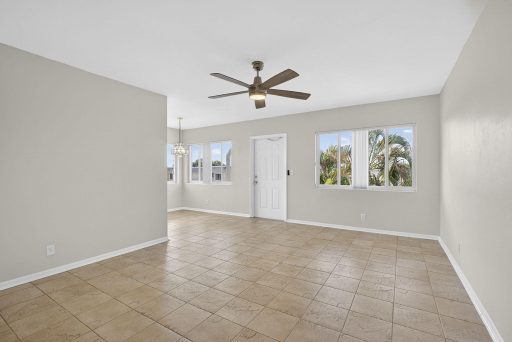 3402 Cynthia Lane - Photo 7