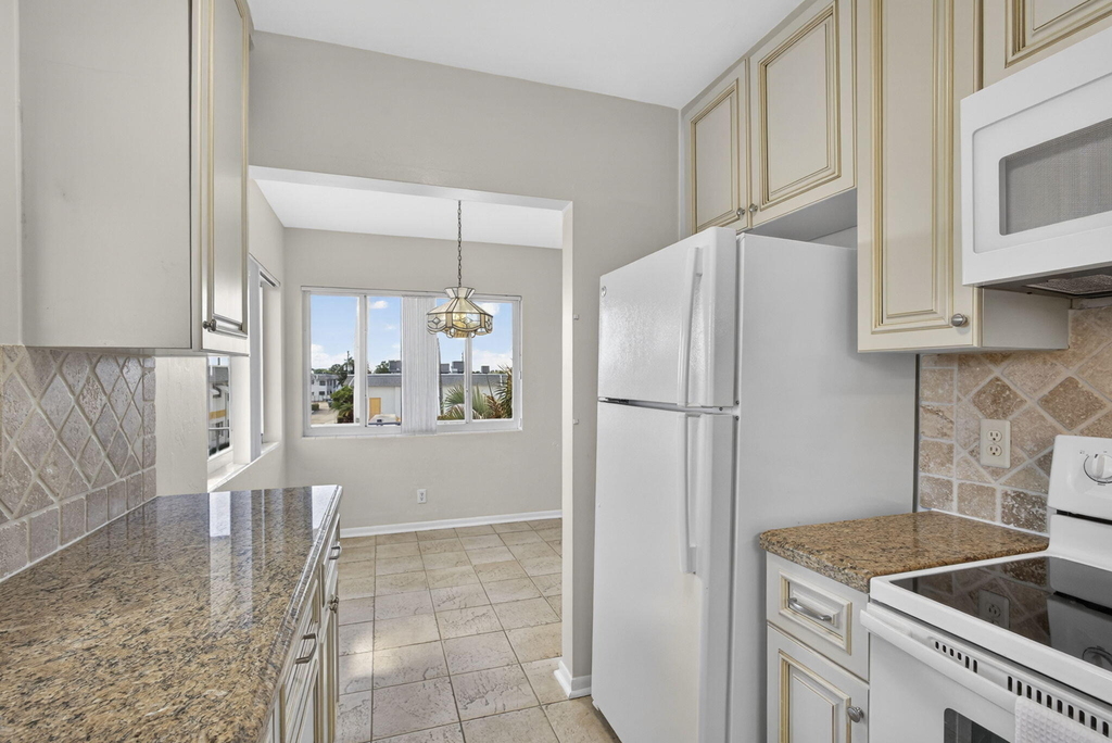 3402 Cynthia Lane - Photo 21