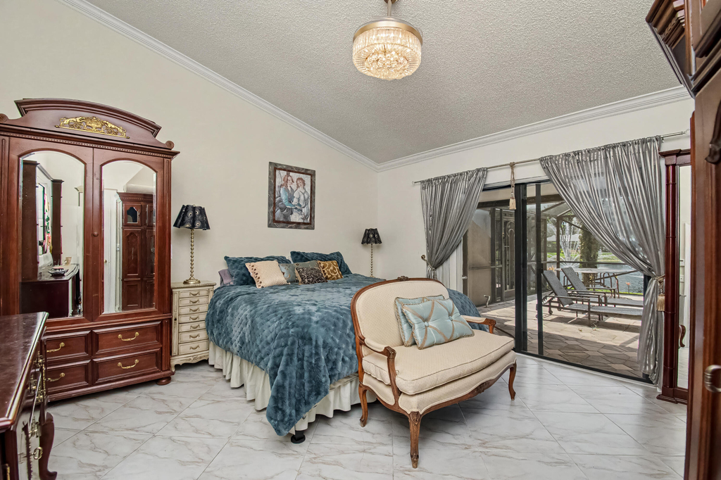 9708 Erica Court - Photo 24