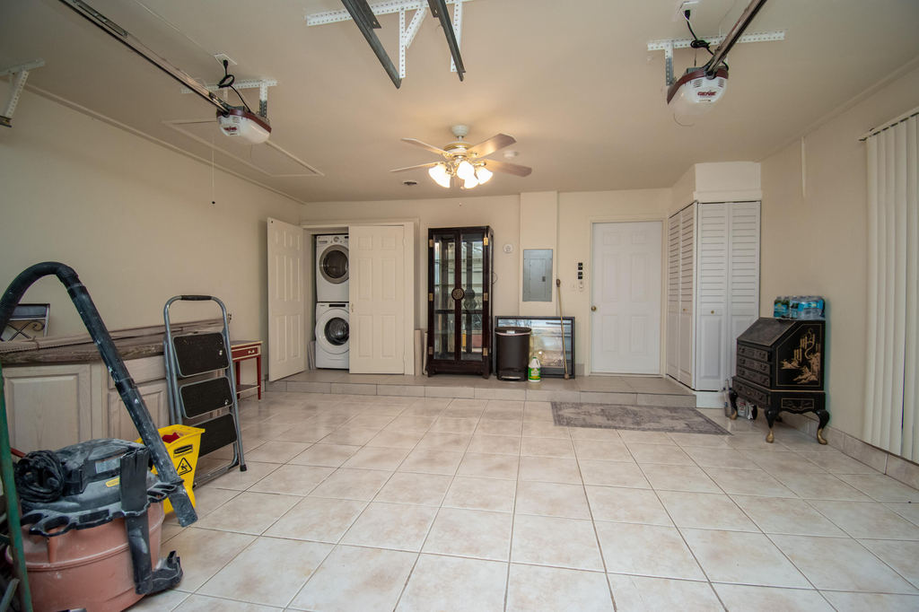 9708 Erica Court - Photo 35