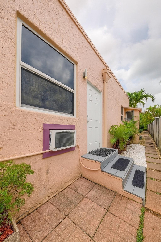 1935 Taylor Street - Photo 5