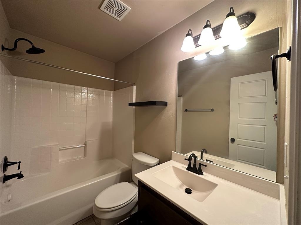 5811 Marblewood Drive - Photo 8