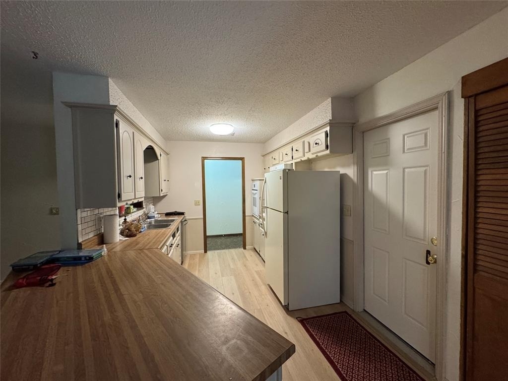 4765 Spiva Drive - Photo 5