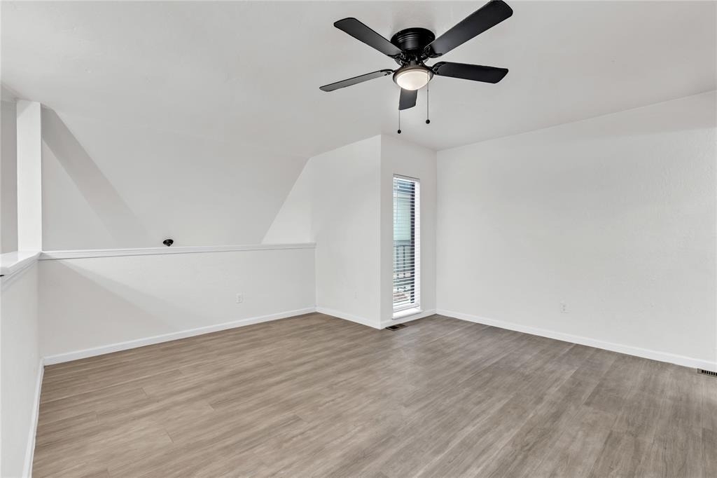 11560 N May Avenue - Photo 11