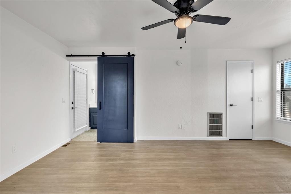 11560 N May Avenue - Photo 12