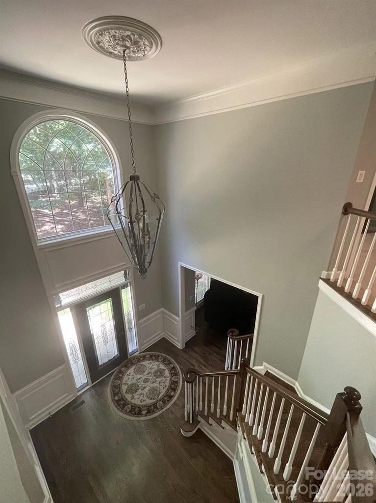 6025 Oakridge Court - Photo 19
