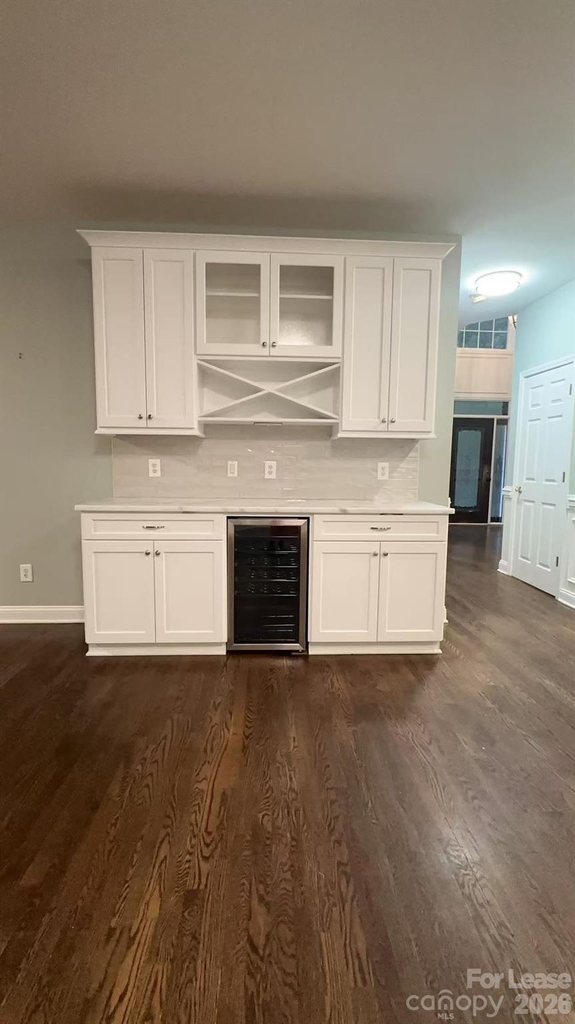 6025 Oakridge Court - Photo 36
