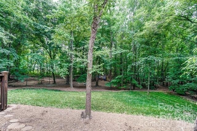 6025 Oakridge Court - Photo 32