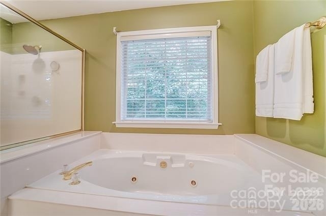 6025 Oakridge Court - Photo 24