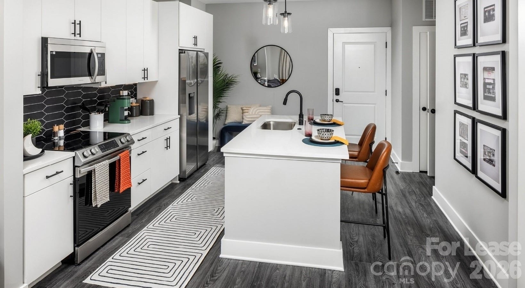 1015 N Alexander Street - Photo 29