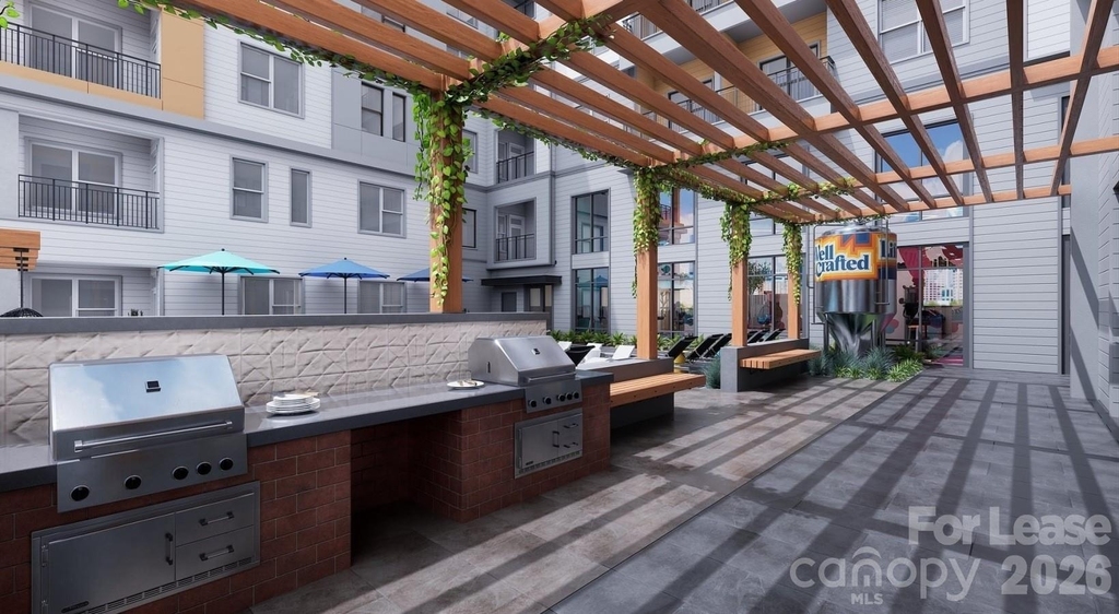 1015 N Alexander Street - Photo 18