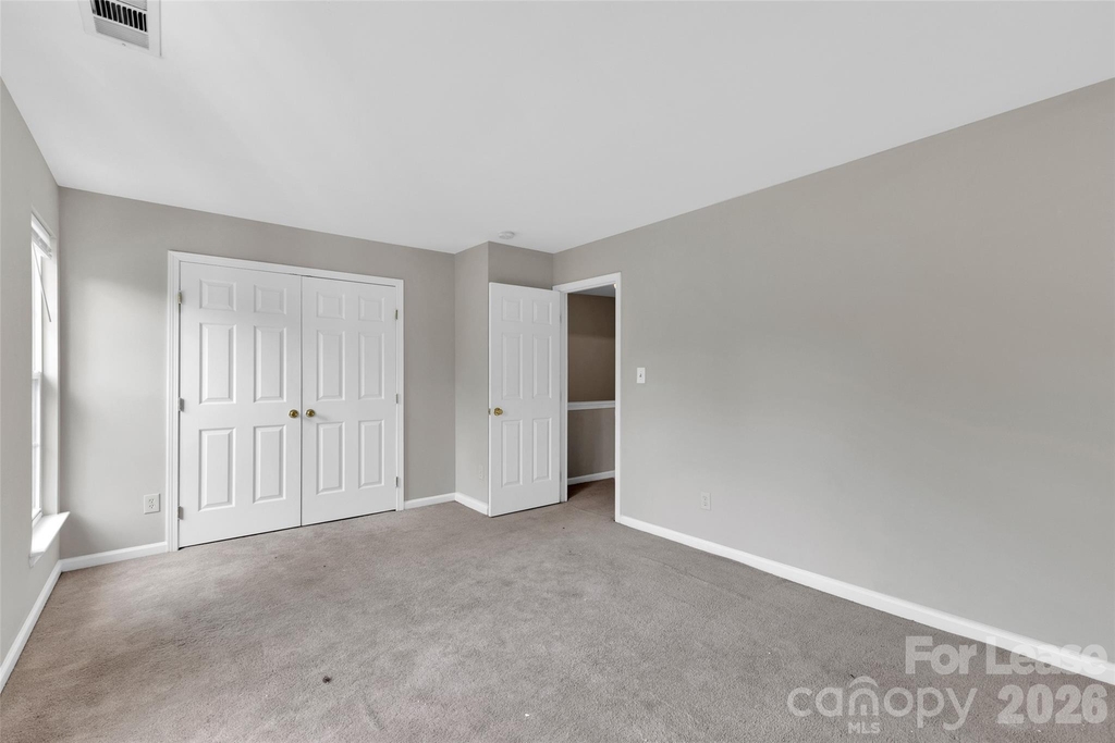 940 Tiger Lane - Photo 13