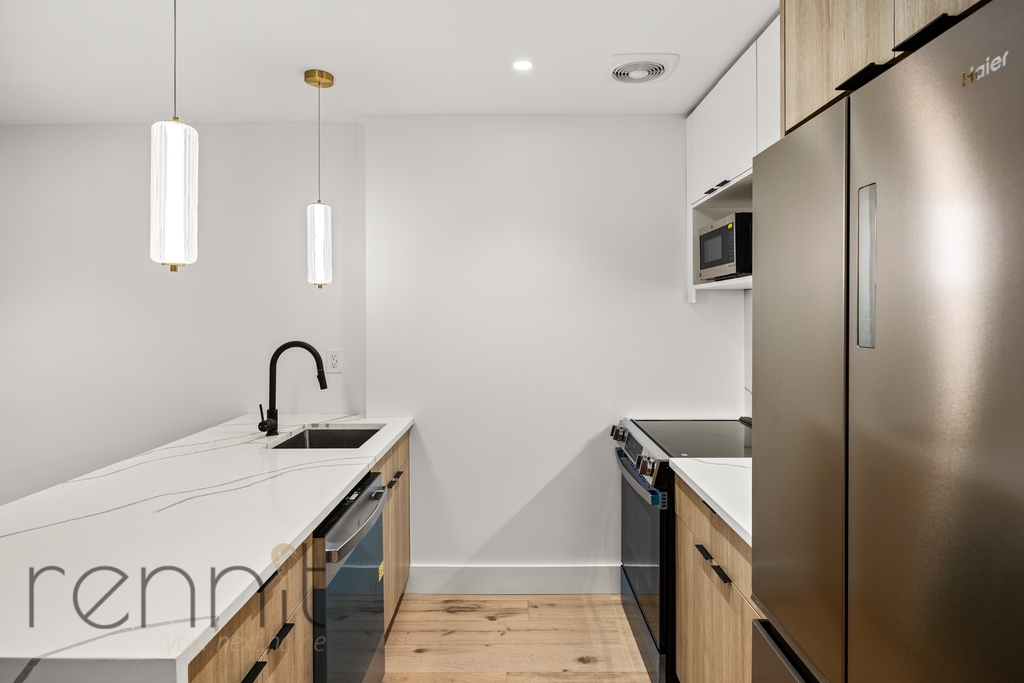 2404 Cortelyou Road - Photo 6