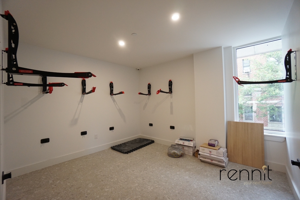 2404 Cortelyou Road - Photo 15