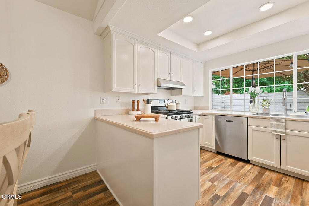 664 Holly Avenue - Photo 11