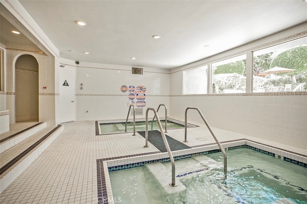 5345 White Oak Avenue - Photo 20