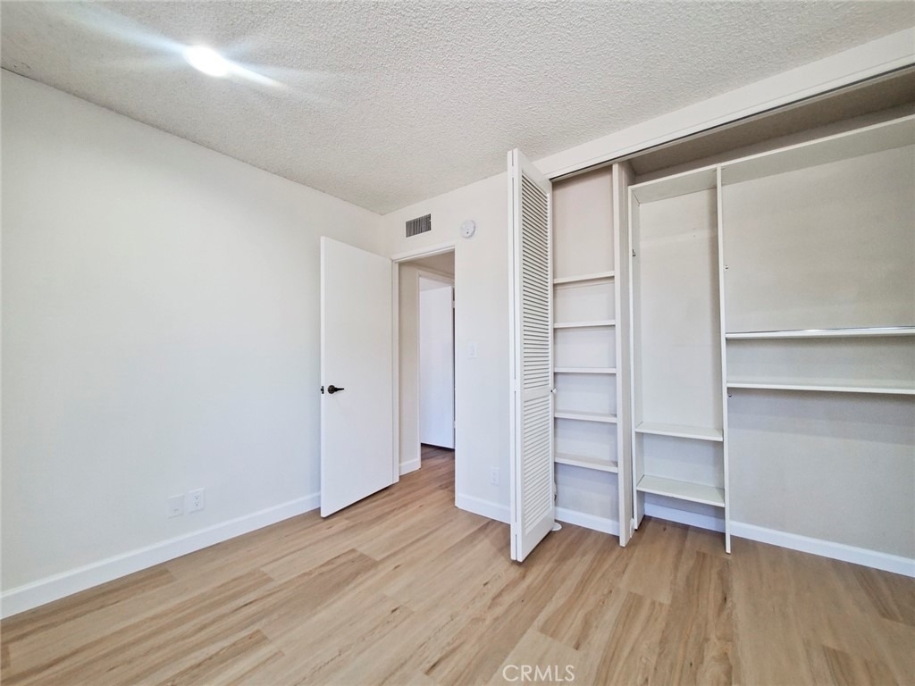 5345 White Oak Avenue - Photo 26