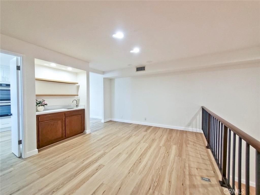 5345 White Oak Avenue - Photo 17